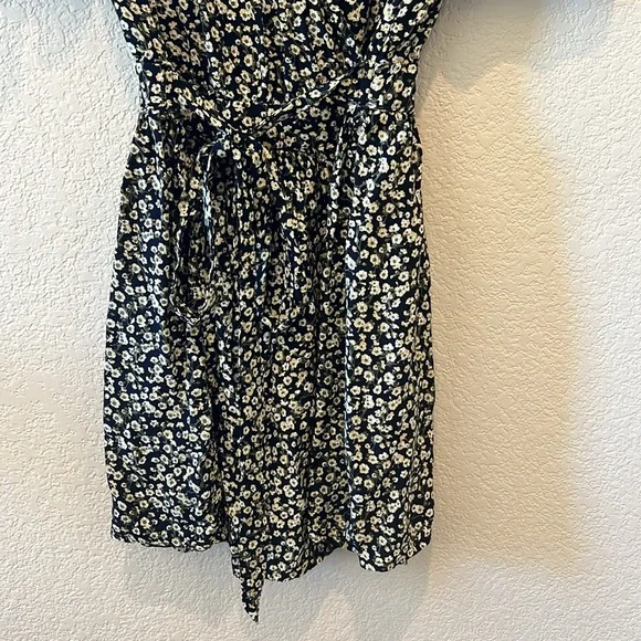 Faithful The Brand Floral Black and White Dress 8 - Picture 7 of 16
